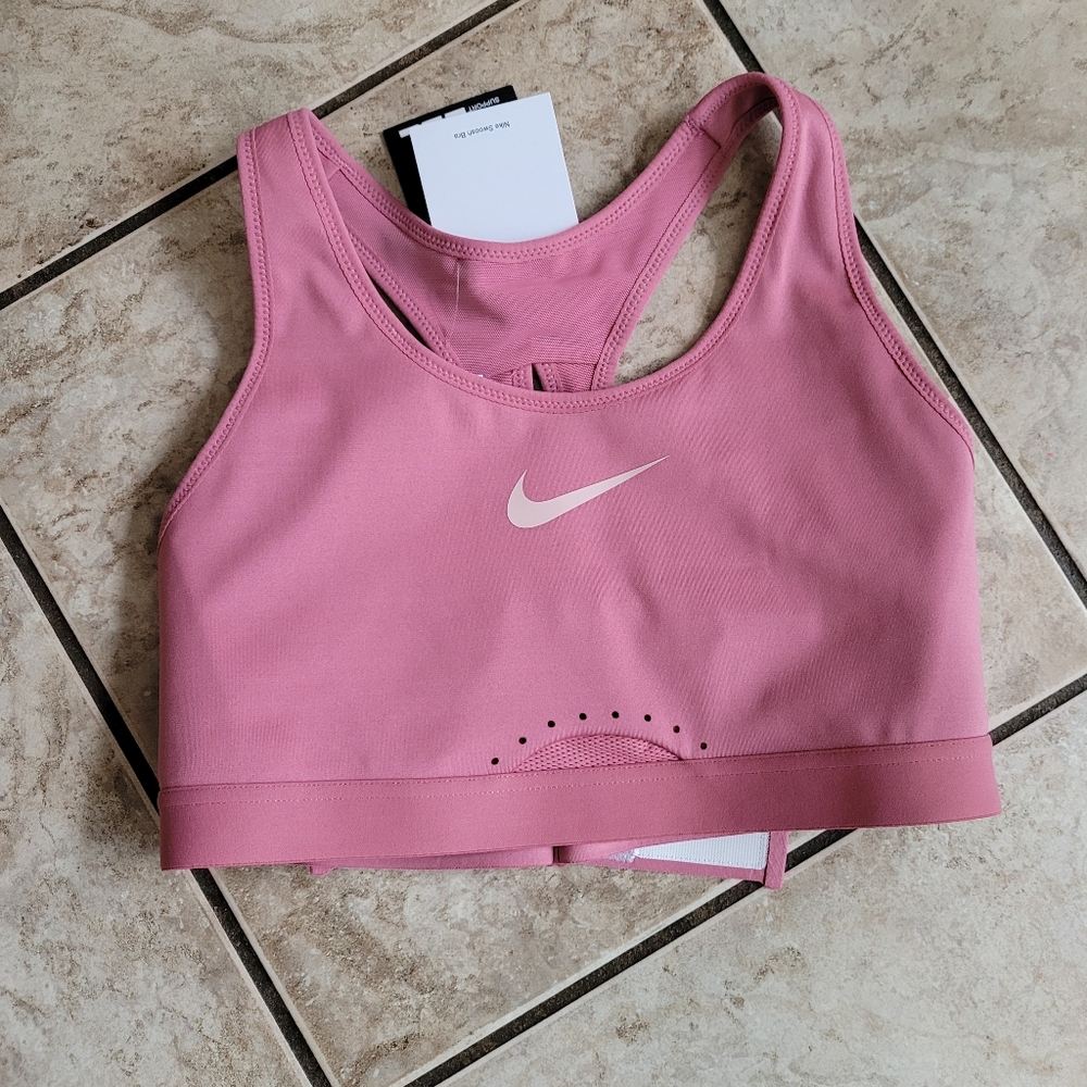 NWT Nike Sports Bra